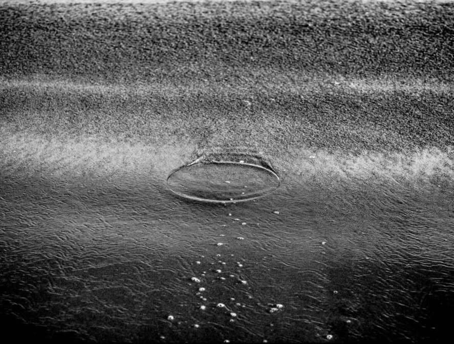 vague eau noir et blanc